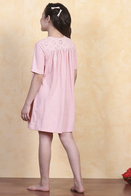 Pink Cotton Yarndyed Sleepwear image number 4