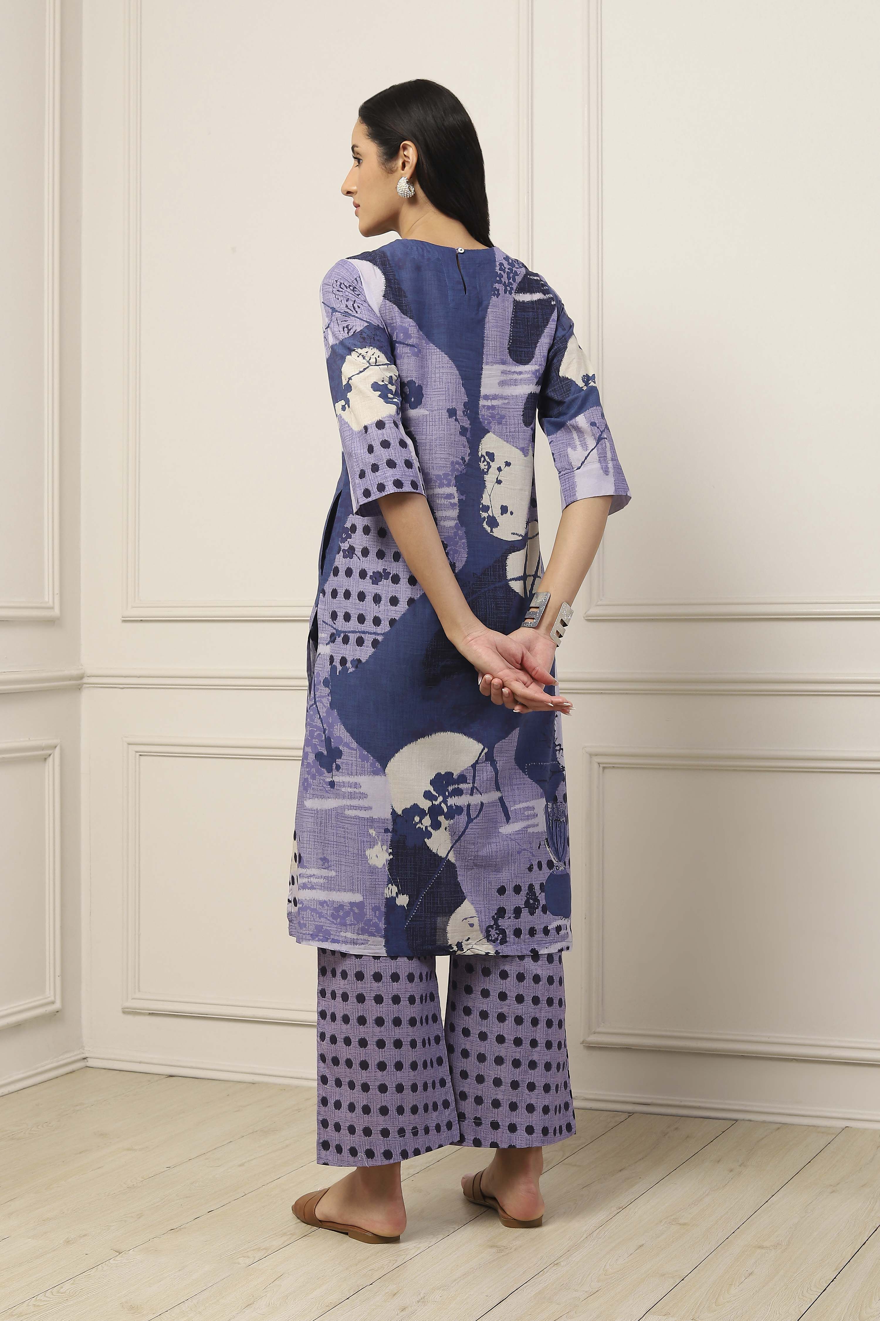 Blue Cotton Abstract Printed Straight Suit Set image number 4
