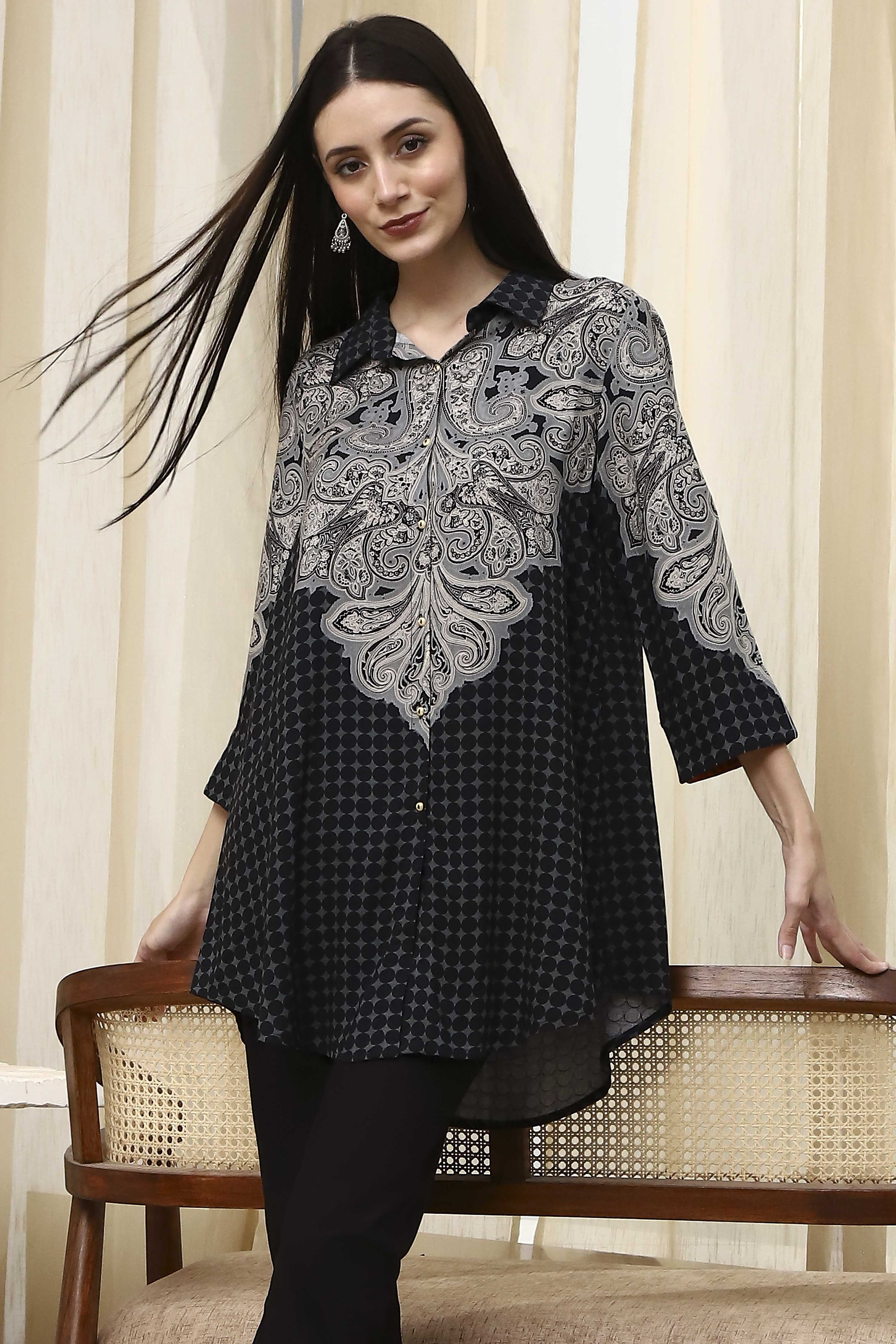 Black Printed Shirt-Style Straight Short Kurta image number 6