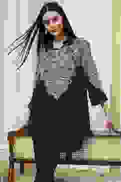 Black Printed Shirt-Style Straight Short Kurta image number 6