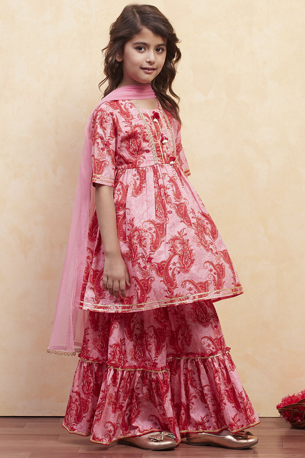 Pink Cotton Printed Gathered Suit Set image number 5