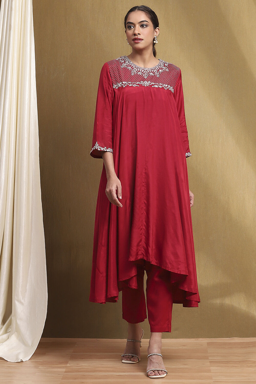 Red Modal Embroidered A-Line Kurta Set image number 6