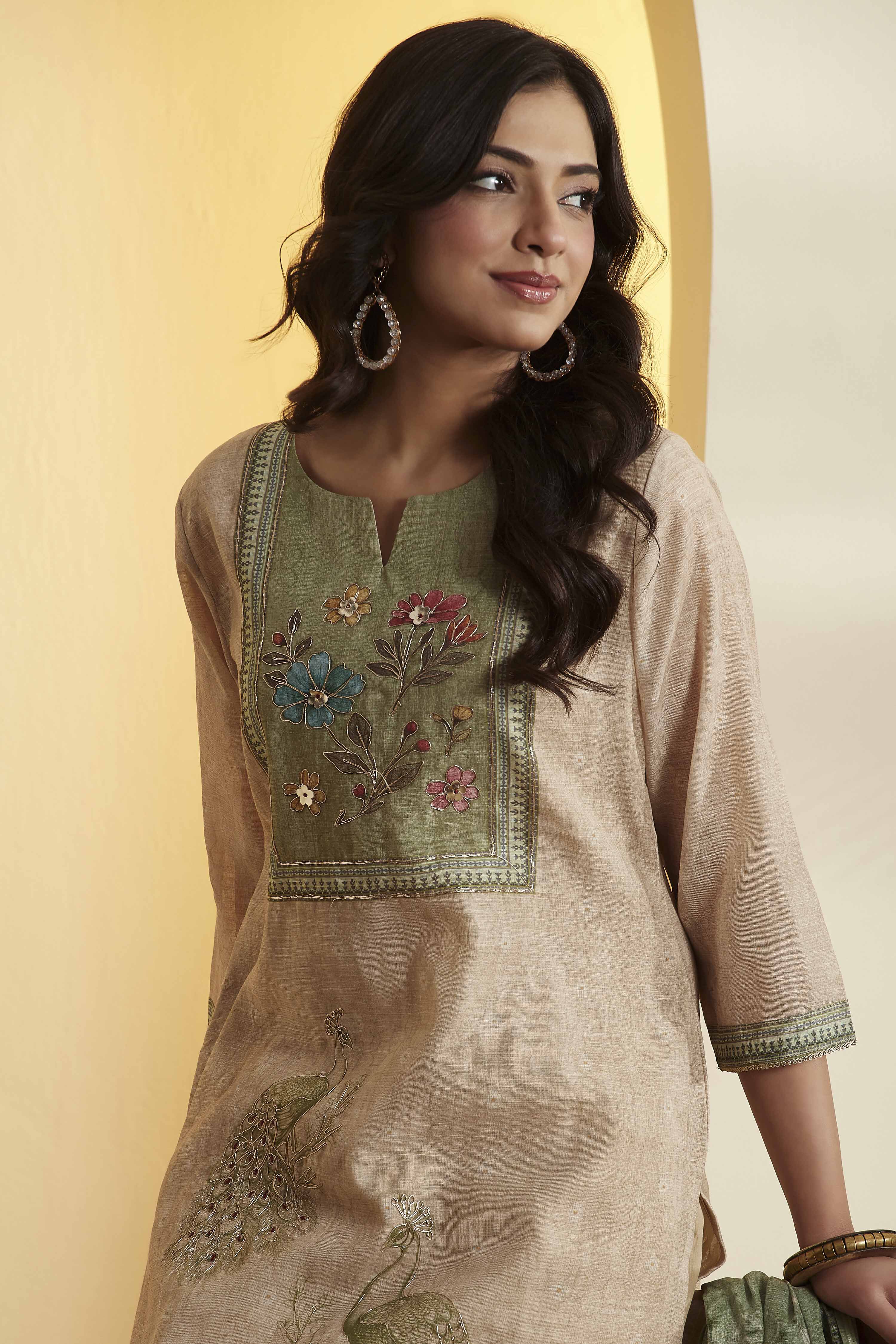 Green Poly Linen Straight Suit Set image number 1
