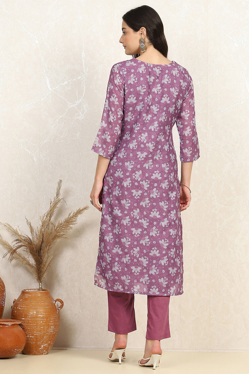Mauve Linen Digital Print Unstitched Suit Set image number 5
