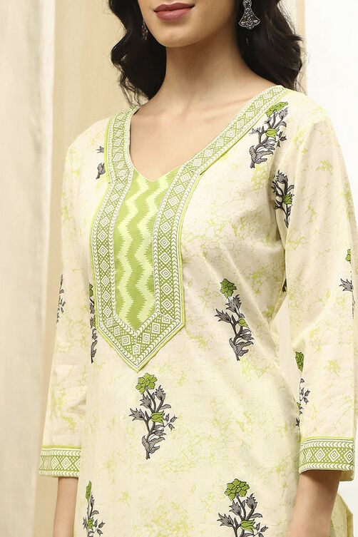 Assorted Cotton Hand Block Print Unstitched Suit Set image number 2