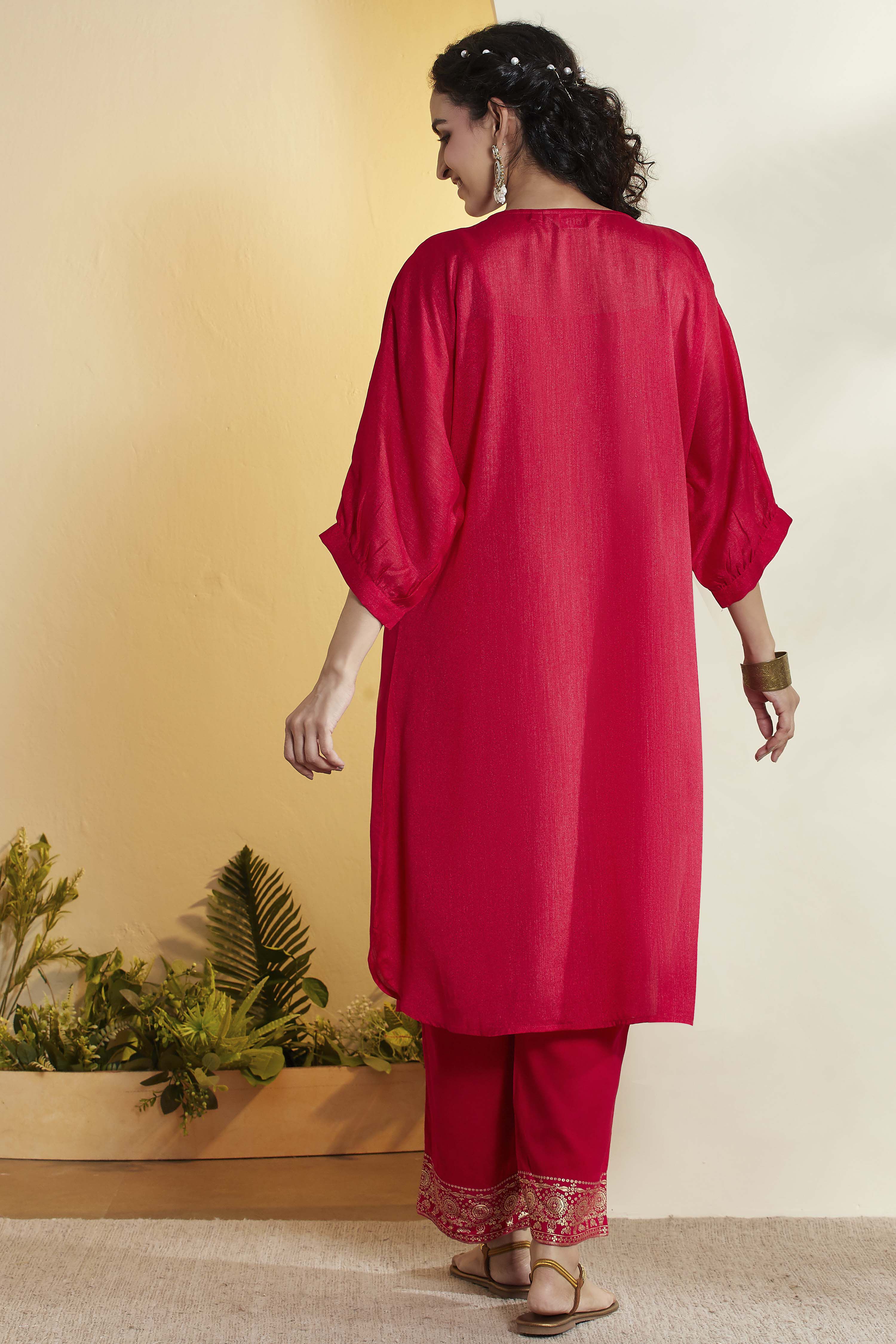 Red Polyester Straight Kurta image number 5