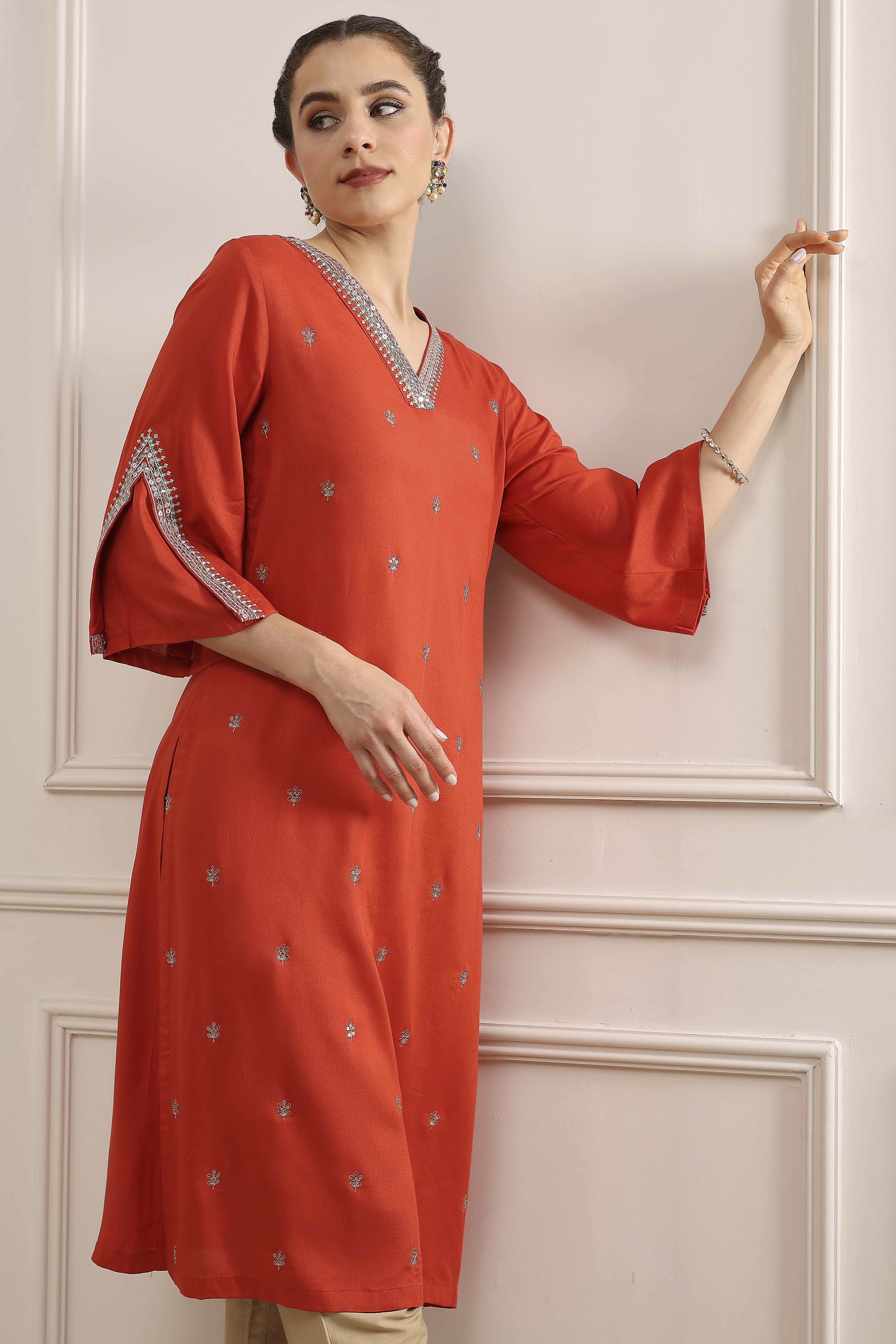 Orange Embroidered Straight Kurta image number 6
