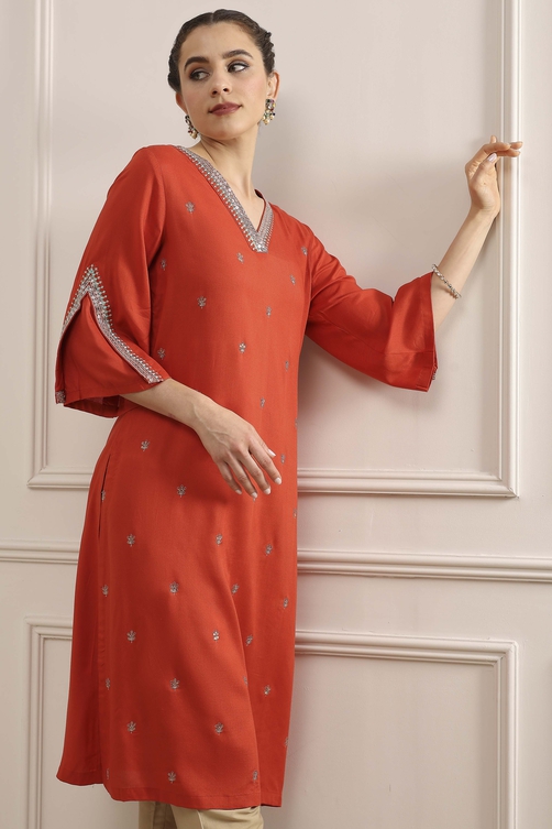 Orange Embroidered Straight Kurta image number 6