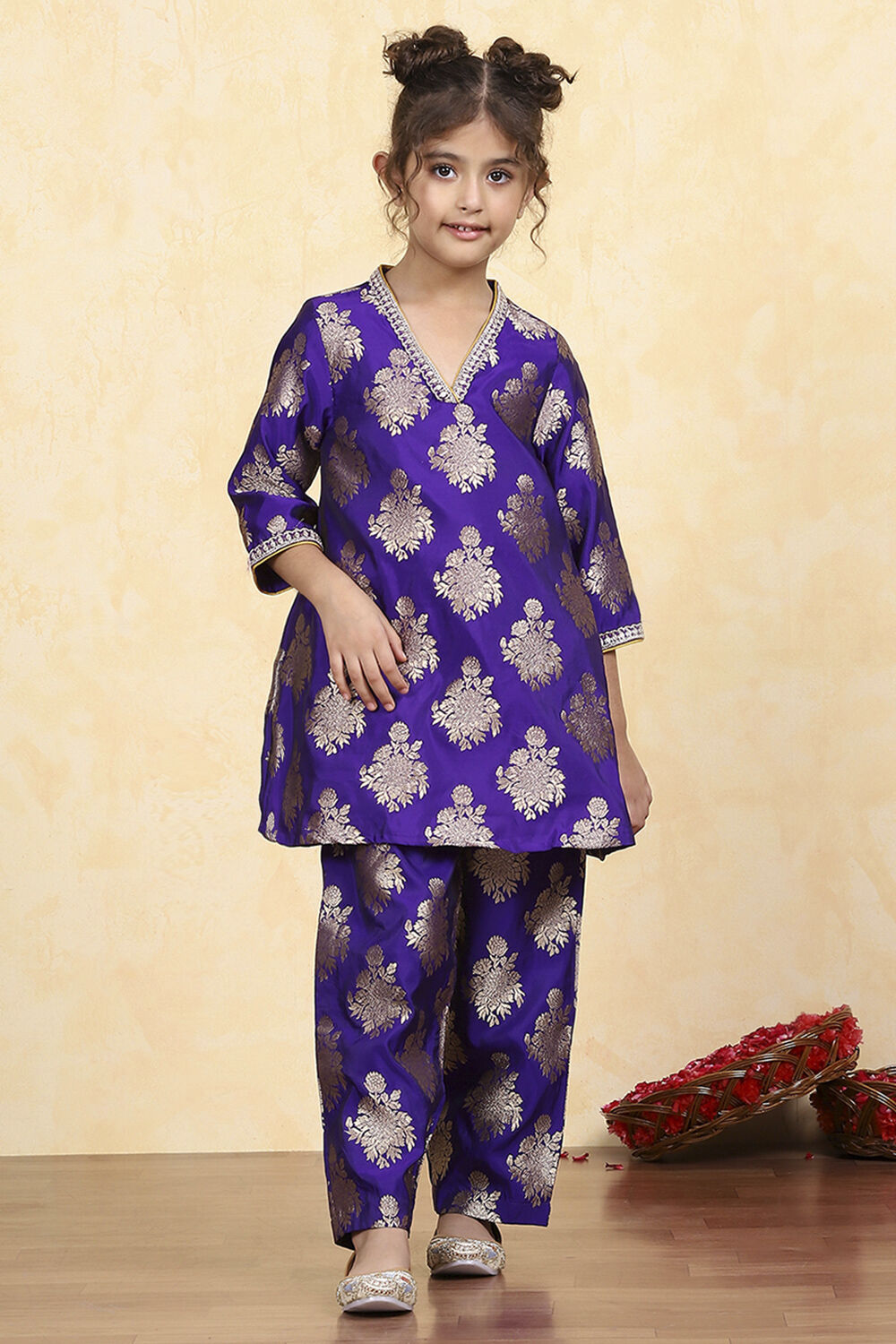 Purple Polyester Textured Flared Kurta Pants Set image number 6