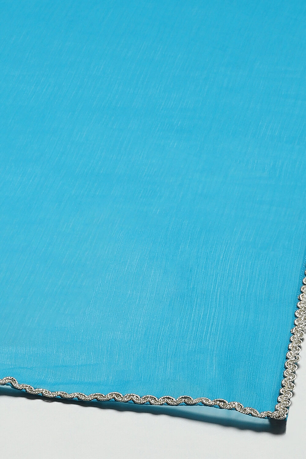 Light Pink LIVA Gathered Yarndyed Kurta Regular Pants Suit Set image number 3