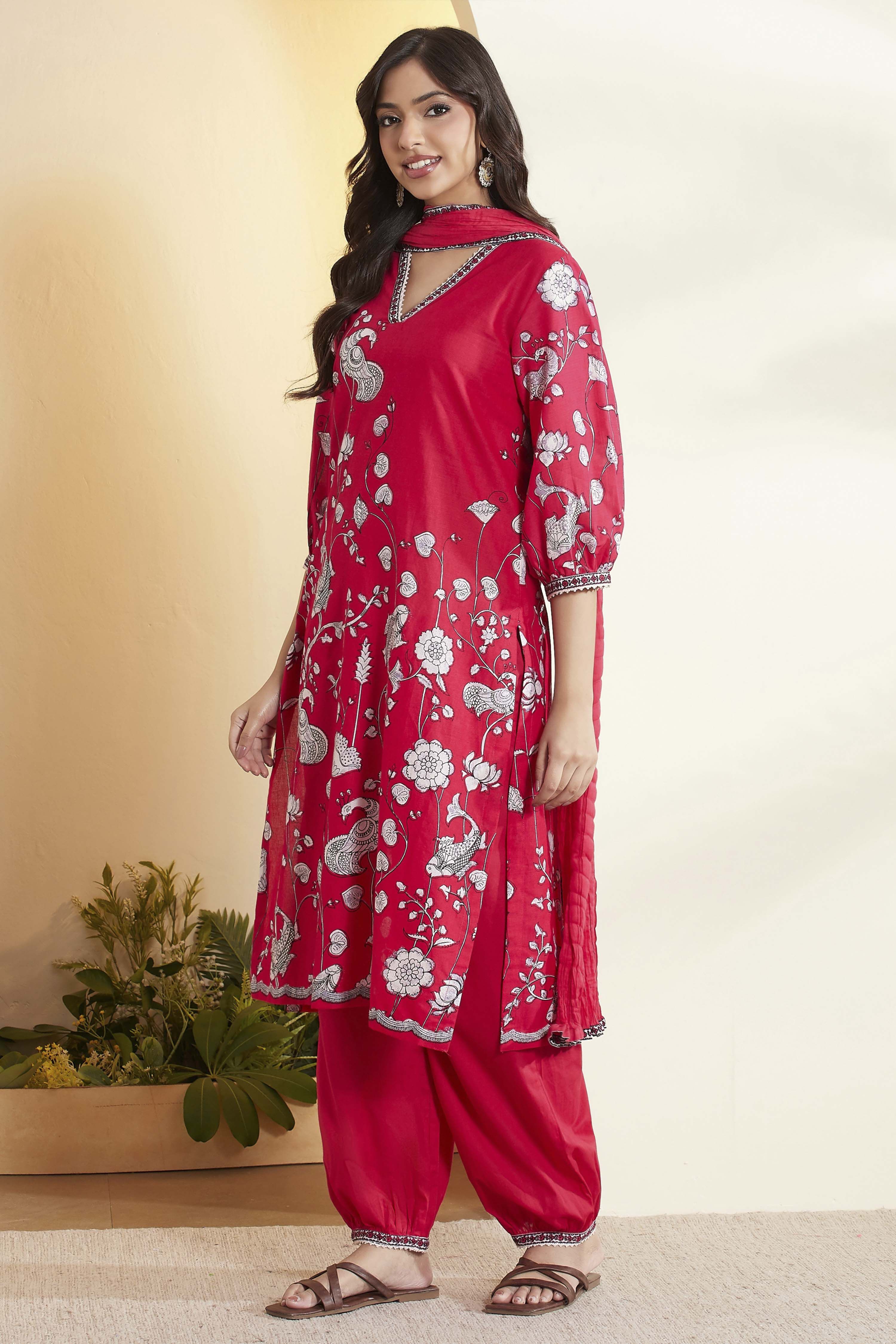 Fuchsia Cotton Floral Printed Straight Kurta Set image number 4