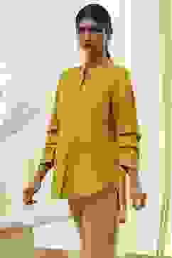 Honey Mustard Cotton Solid High-Low Shirt image number 2