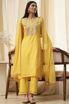 Yellow Embroidered Straight Suit Set image number 0
