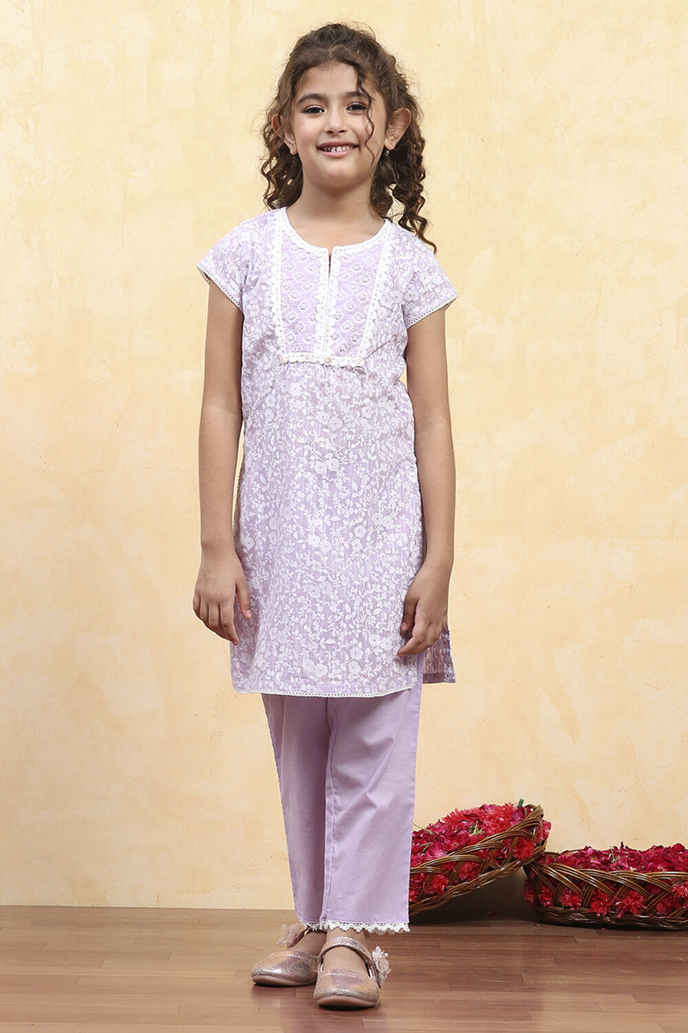 Lavender Cotton Straight Printed Kurta Pants Set image number 6