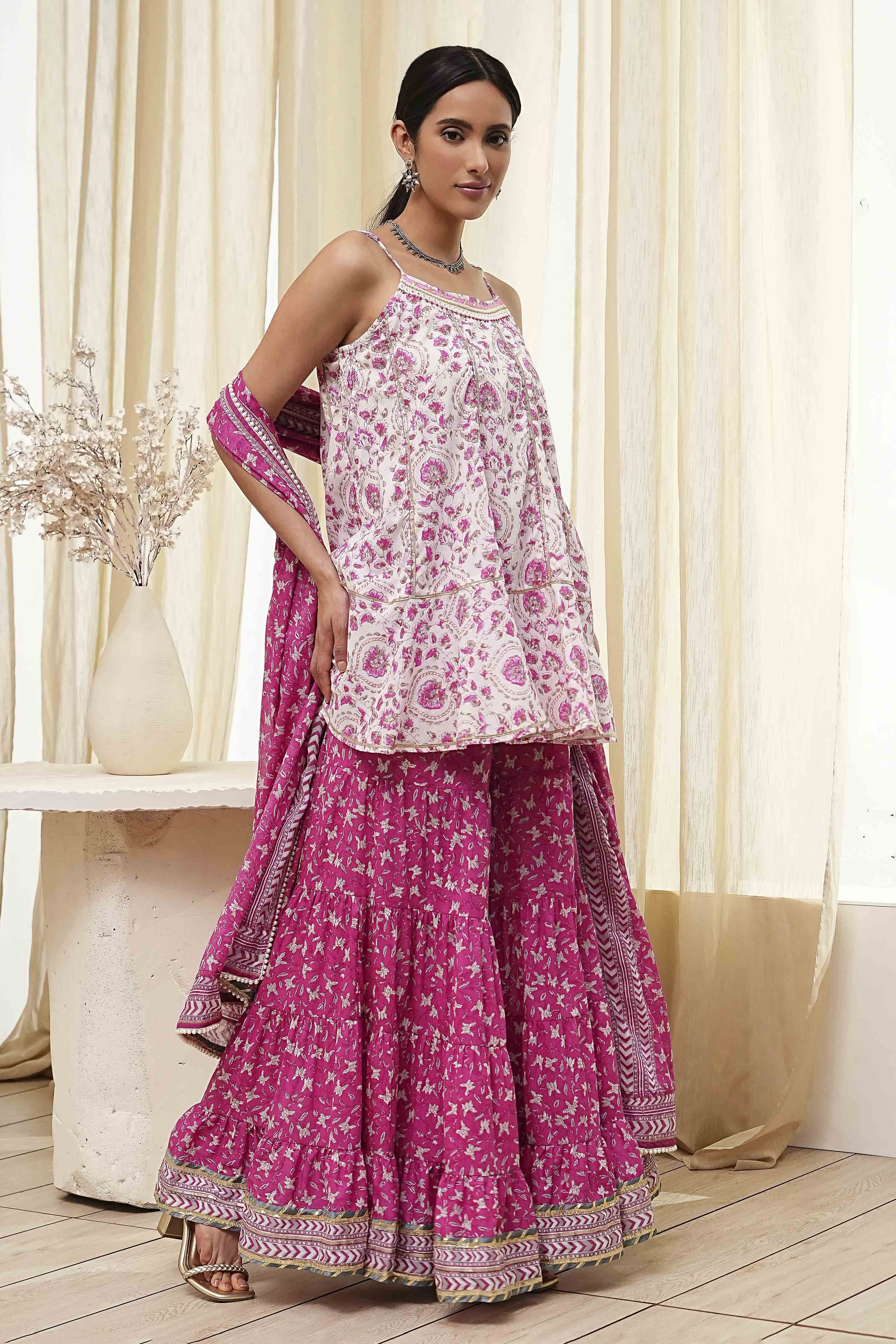 White and Pink Cotton Floral Flared Suit Set image number 5