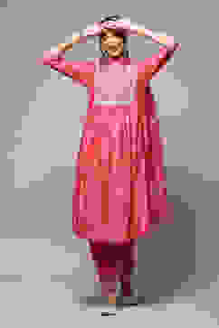 Bright Pink Cotton Blend Layered Kurta Salwar Suit Set image number 8