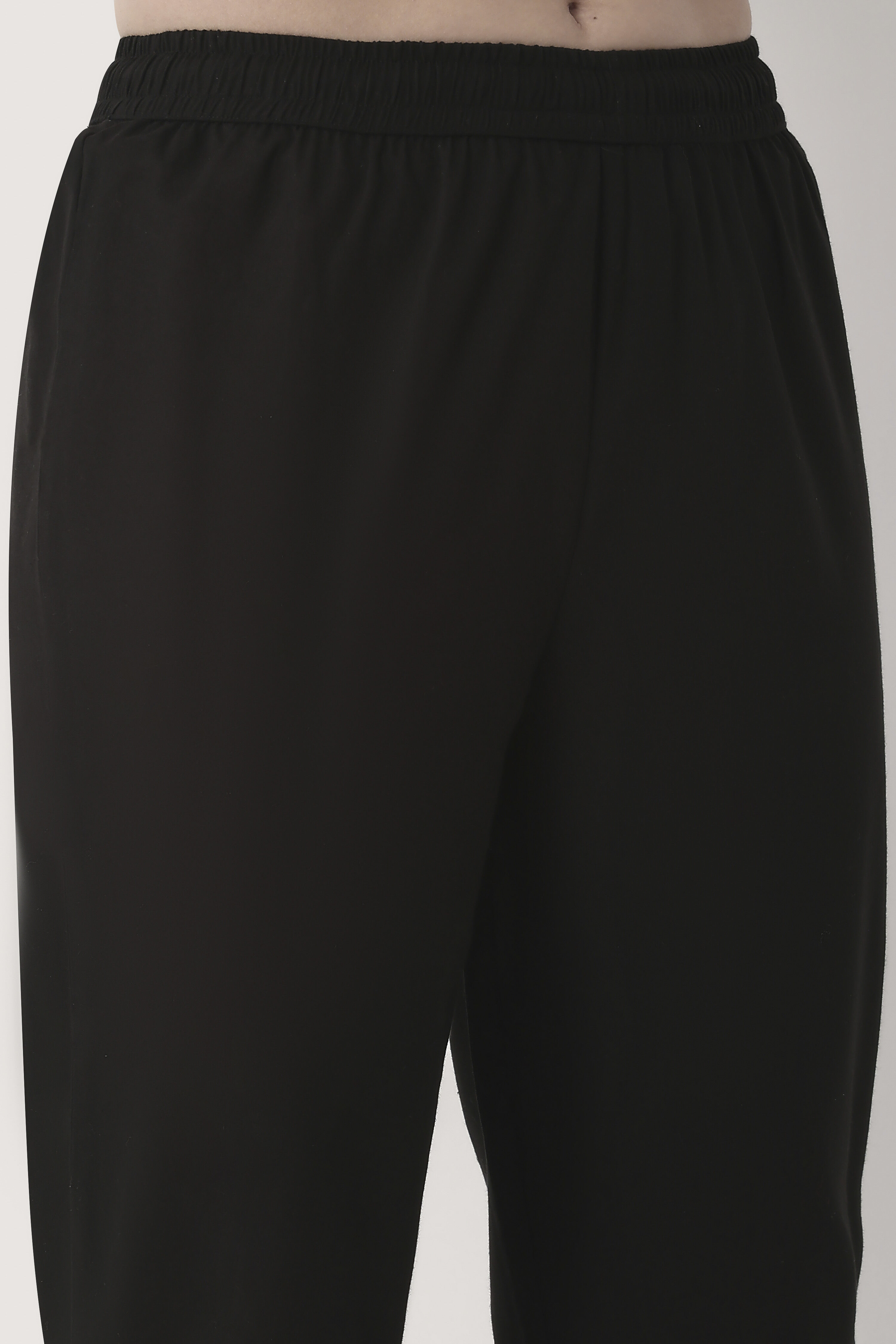 Black Cotton Narrow Pants image number 1