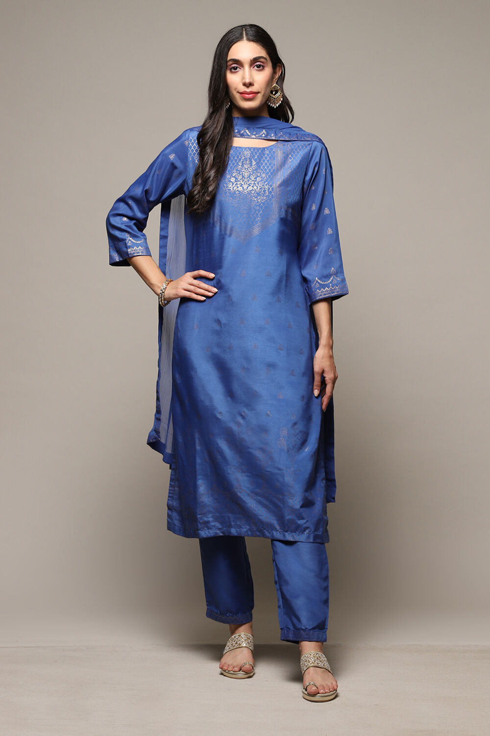 Blue Art Silk Straight Kurta Regular Pant Suit Set image number 7
