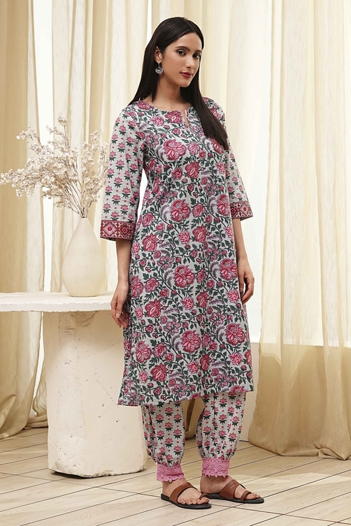 Blue and Pink Cotton Printed Straight Kurta Set image number 5