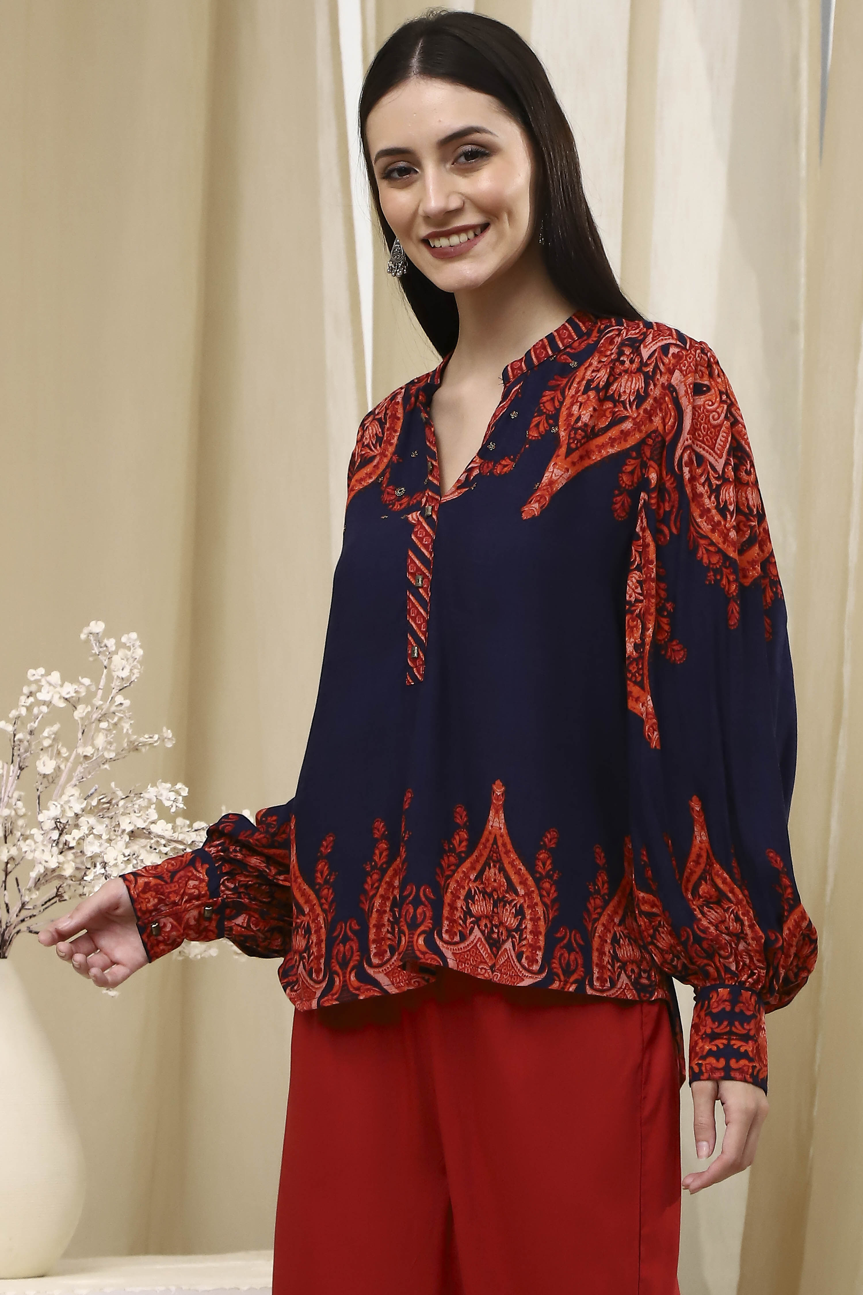 Blue Printed High-Low Top image number 2