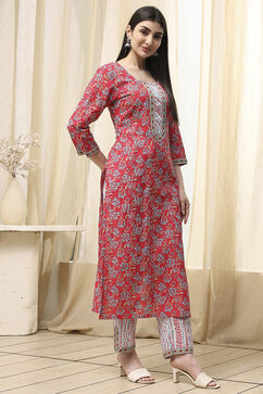 Pink Cotton Screen Print Unstitched Suit Set image number 6