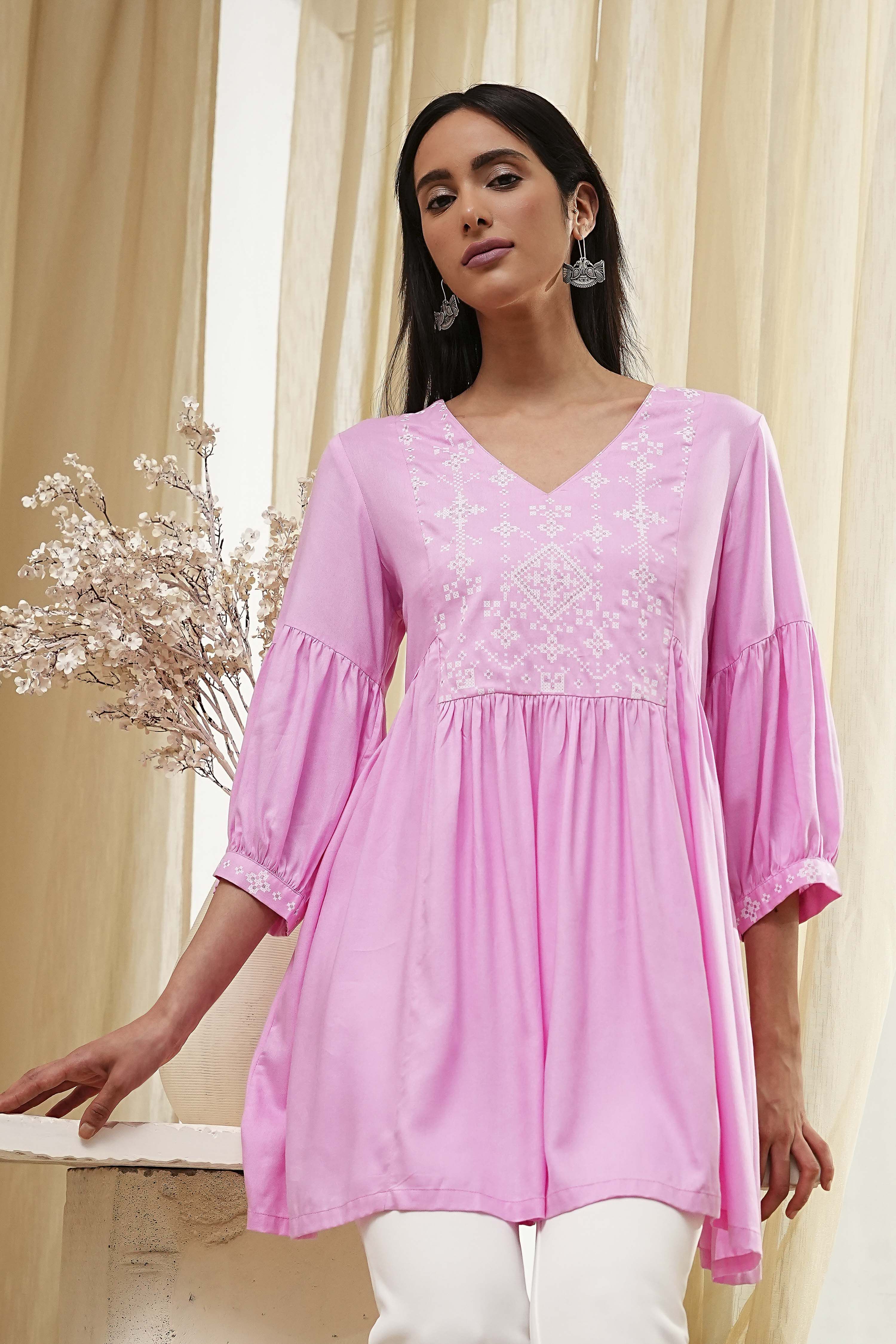Pink Solid Flared Short Kurta image number 5