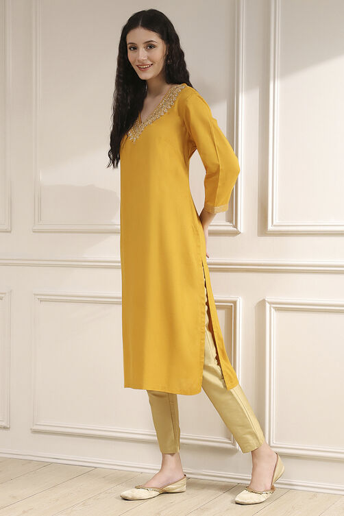 Blue Solid Straight Kurta image number 2