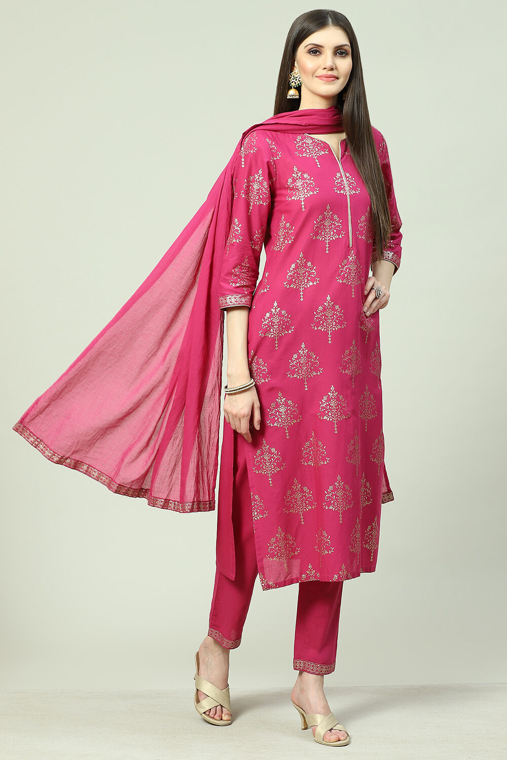 Magenta Floral Foil Printed Straight Suit Set image number 0
