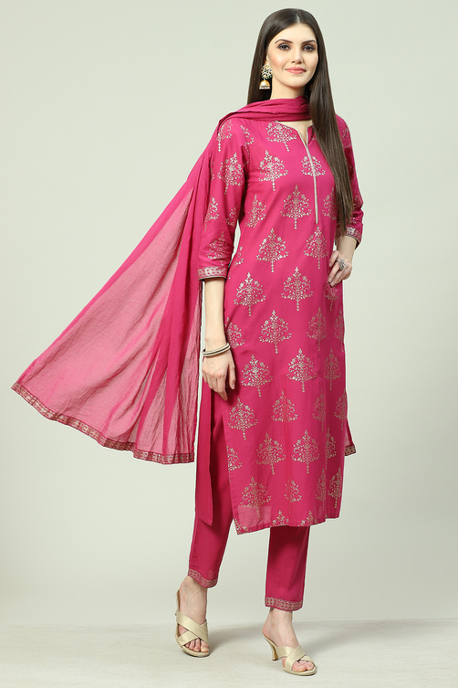 Magenta Floral Foil Printed Straight Suit Set image number 0