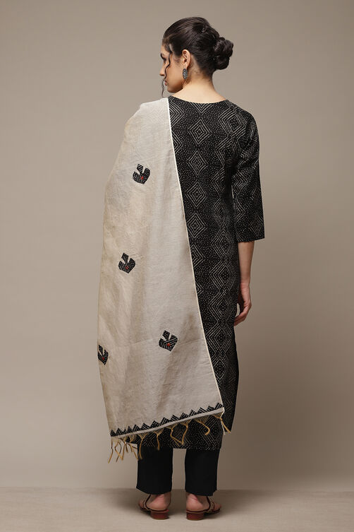 Black Cotton Printed Unstitched Suit Set image number 2