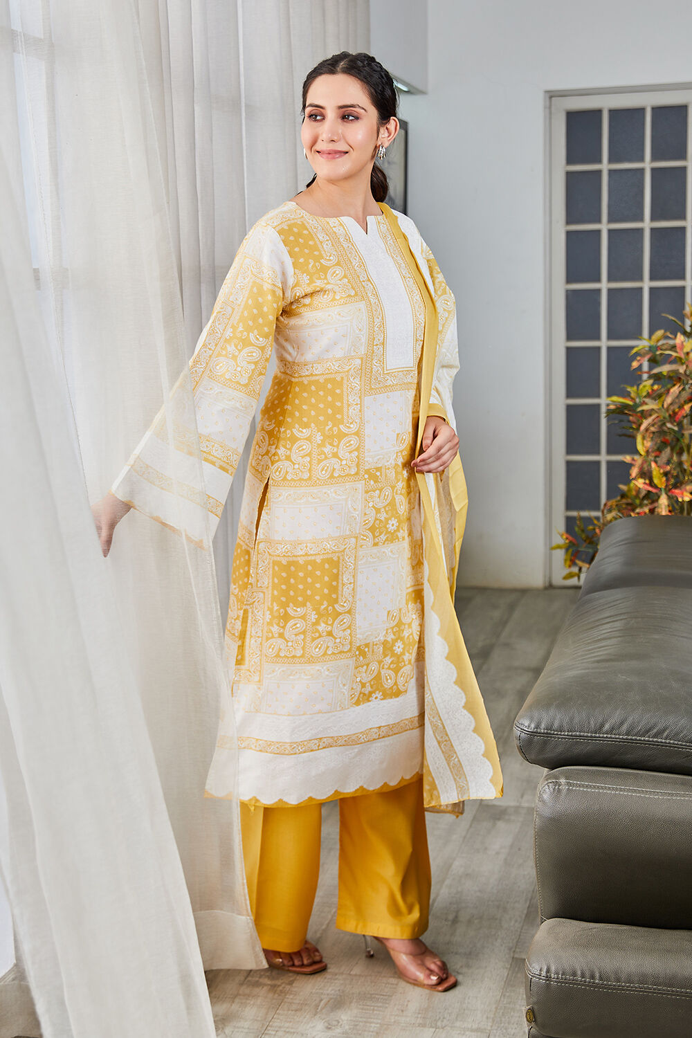 Blue Cotton Blend Digital Print Unstitched Suit Set  image number 7