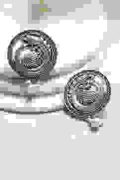 Oxidised Brass Studs image number 0