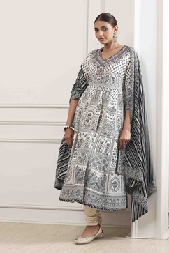 Off-White Cotton Floral Printed Kalidar Suit Set