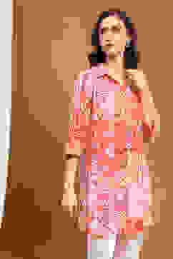 Fuchsia Viscose Straight Kurti image number 4