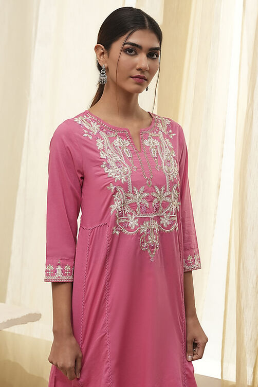 Pink Cotton Embroidered A-Line Kurta image number 1