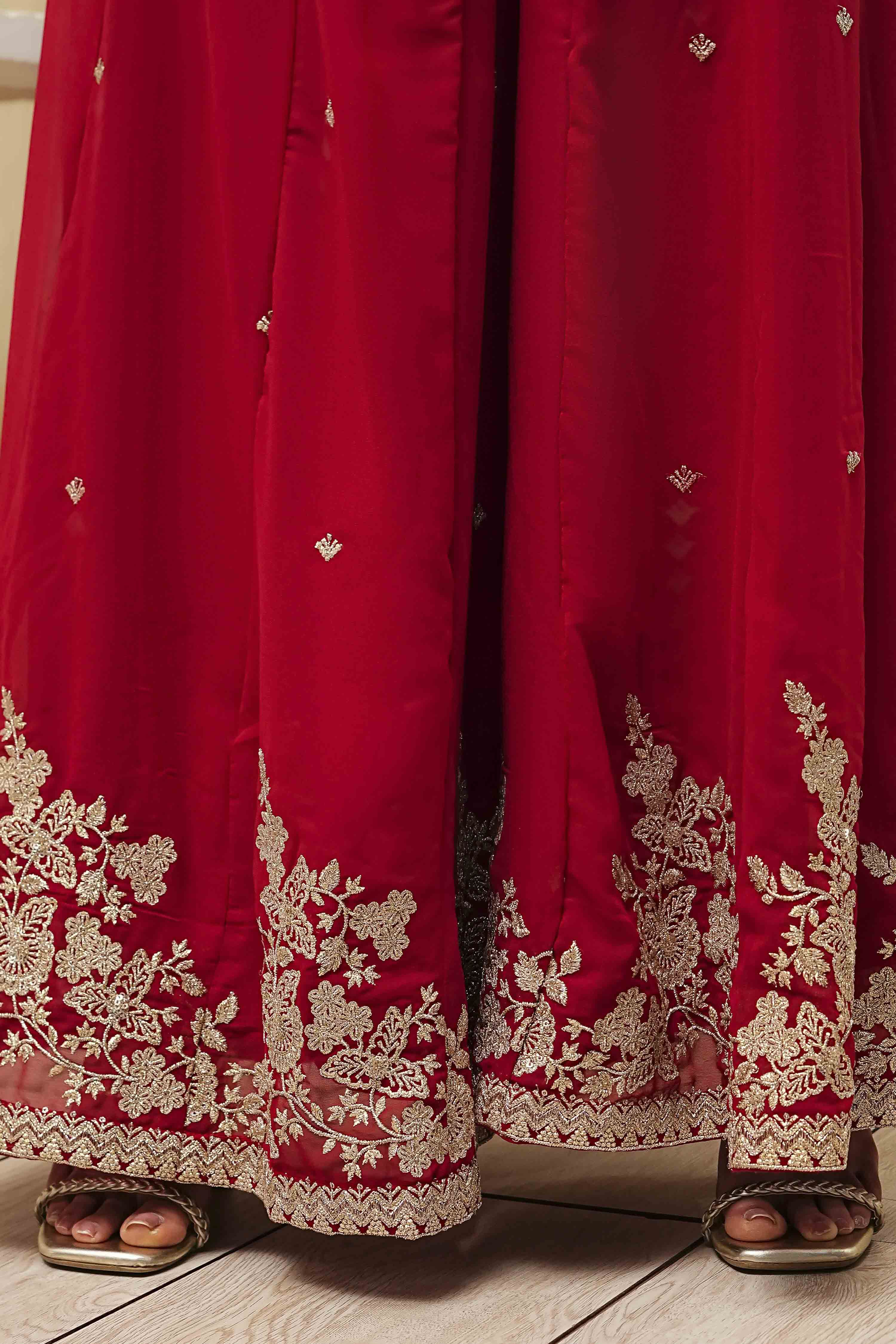 Red Embroidered Straight Suit Set image number 3