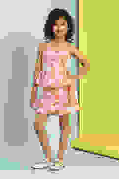 White and Pink Cotton Top with Wrap Shorts Set image number 6