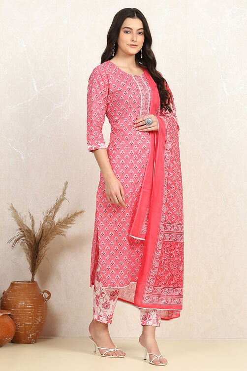 Pink Cotton Screen Print Unstitched Suit Set image number 6