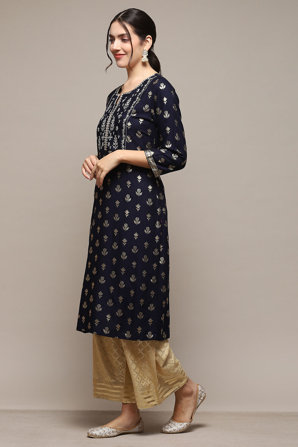 Navy Blue Rayon flax Straight Kurta Palazzo Suit Set image number 3