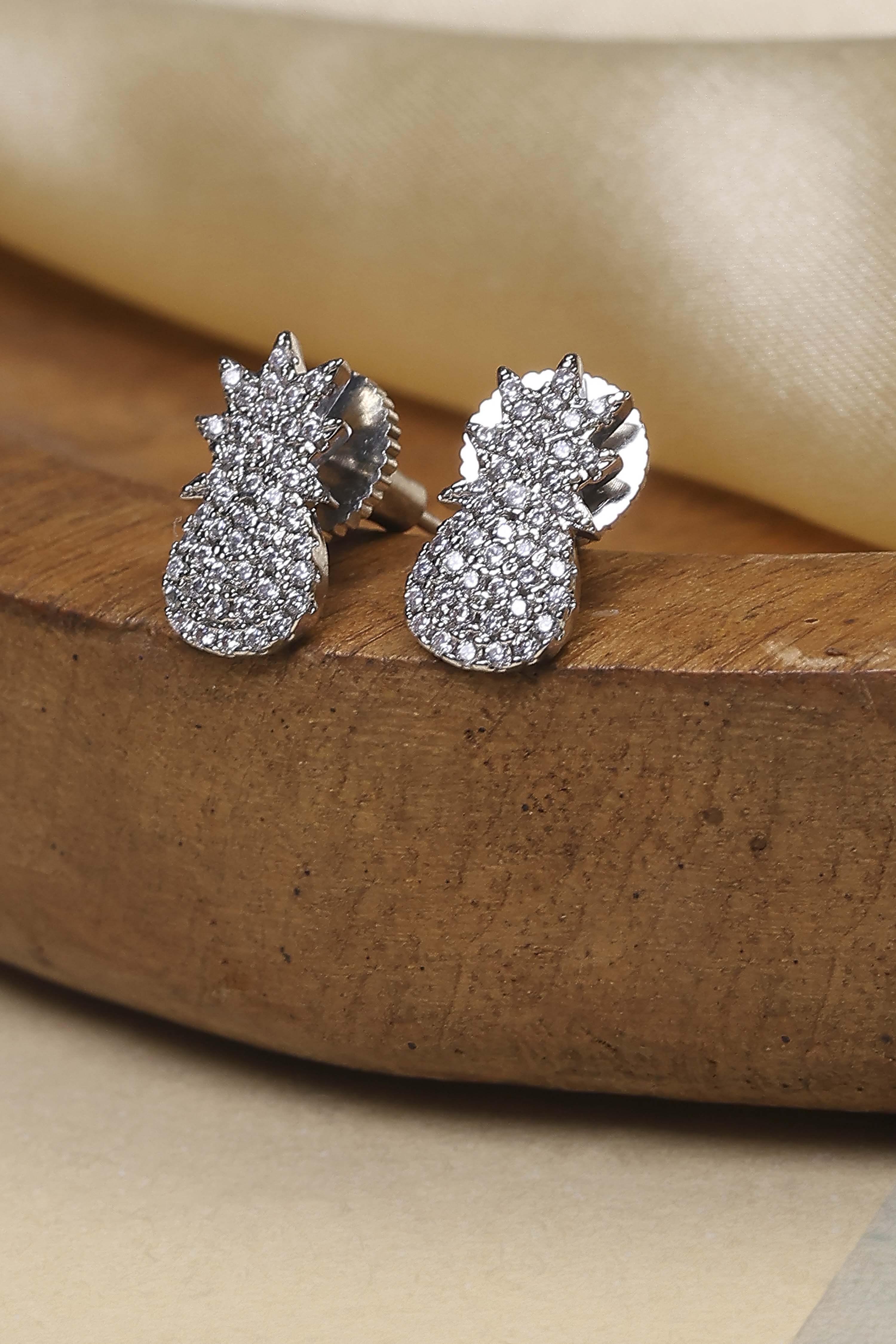 White Brass Studs image number 0