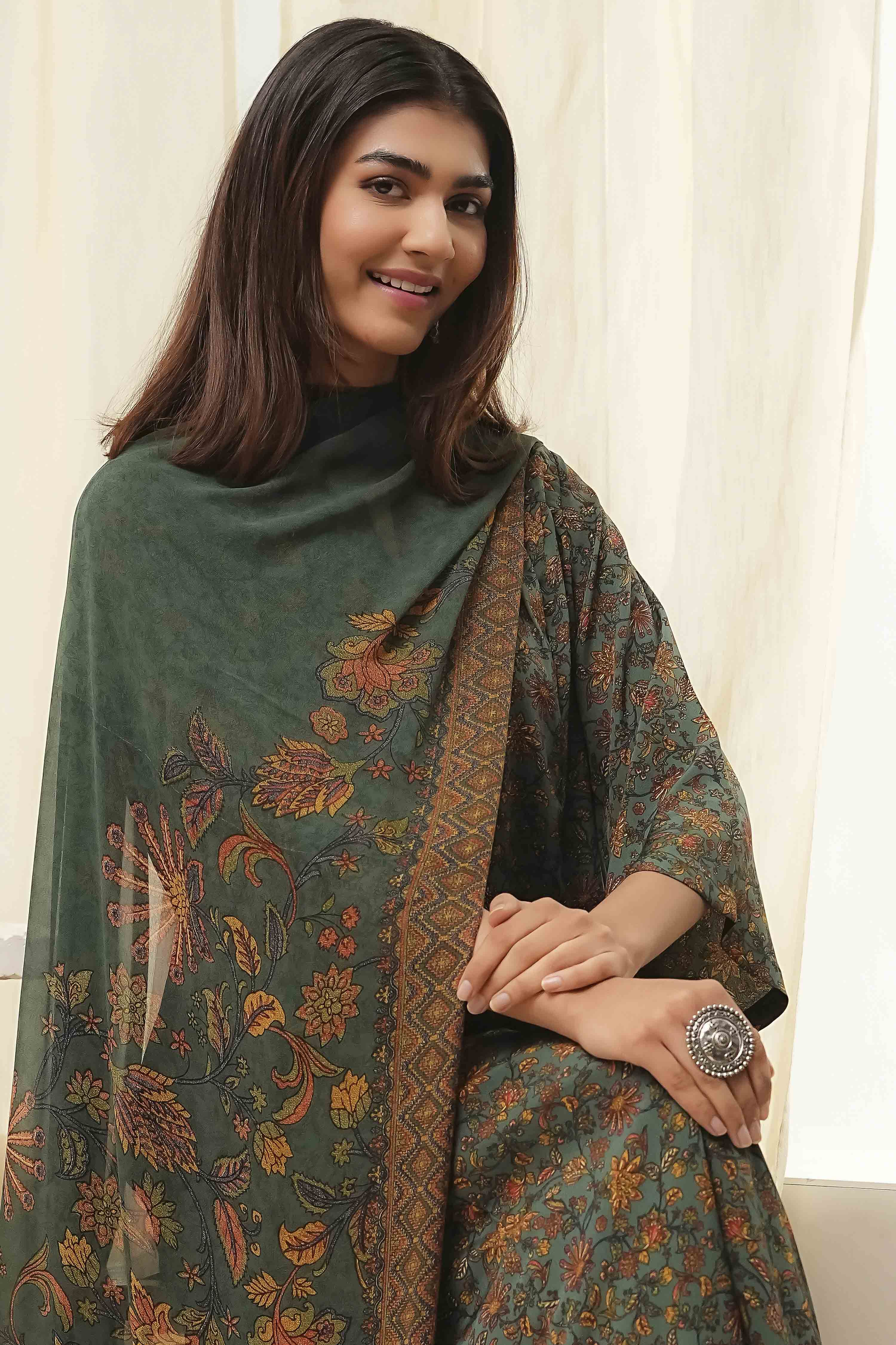 Green Art Silk Straight Suit Set image number 7