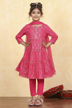 Pink Cotton Tiered Printed Kurta Churidar Set image number 6