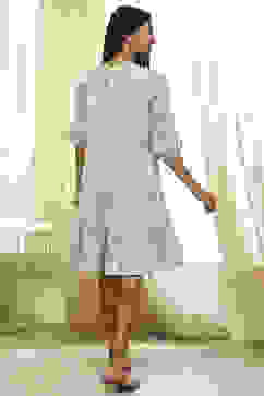 Blue Cotton Floral Printed Tiered Dress image number 3