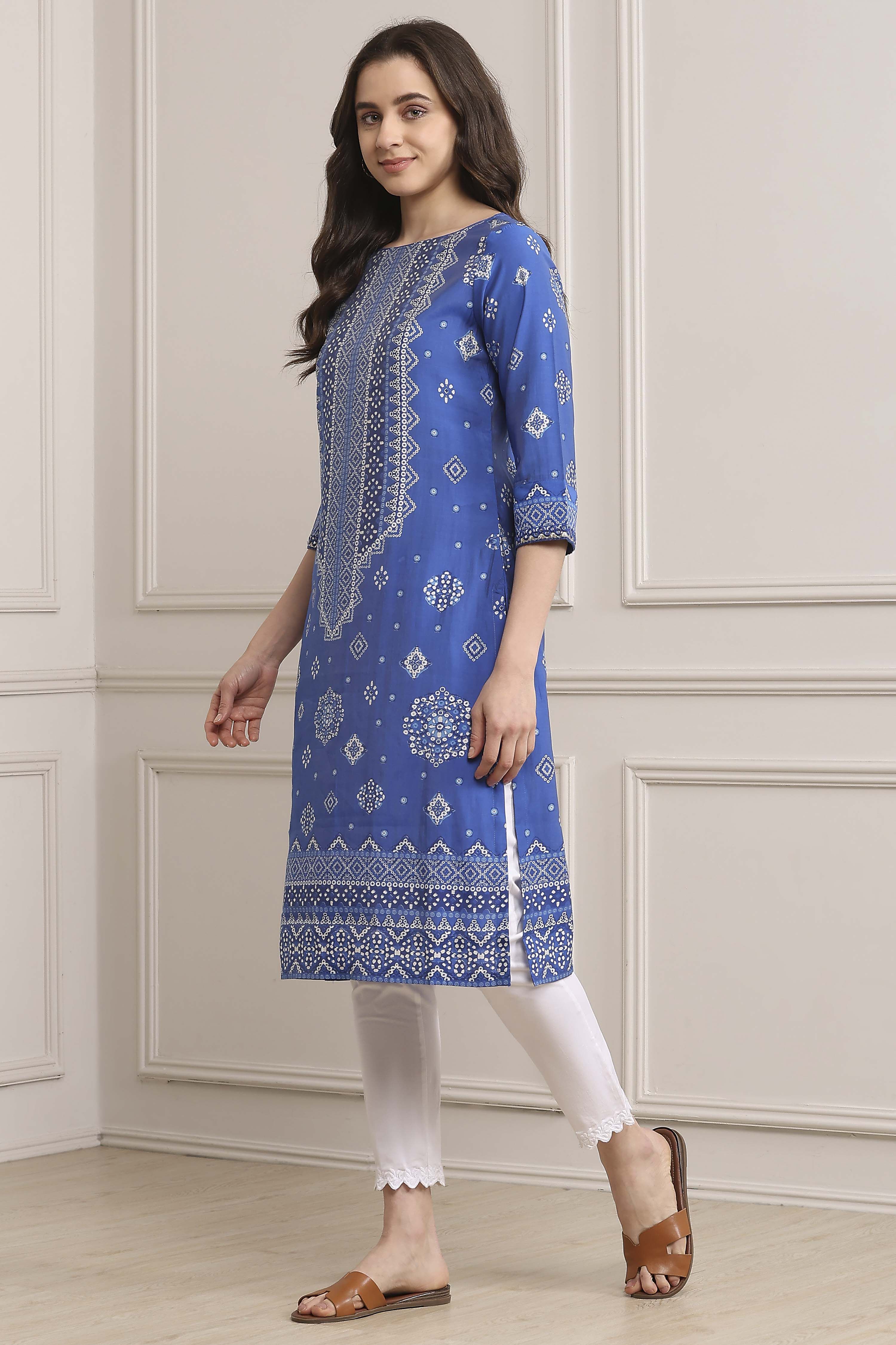 Royal Blue Rayon Straight Printed Kurta image number 2