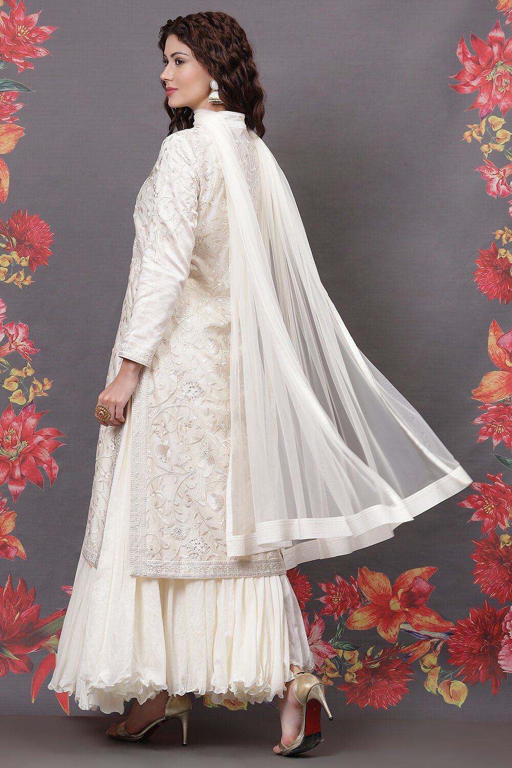 Off White Cotton Silk Straight Yarndyed Suit Set image number 4