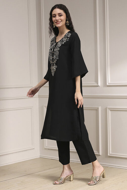 Black Textured Straight Kurta Pants Set image number 3