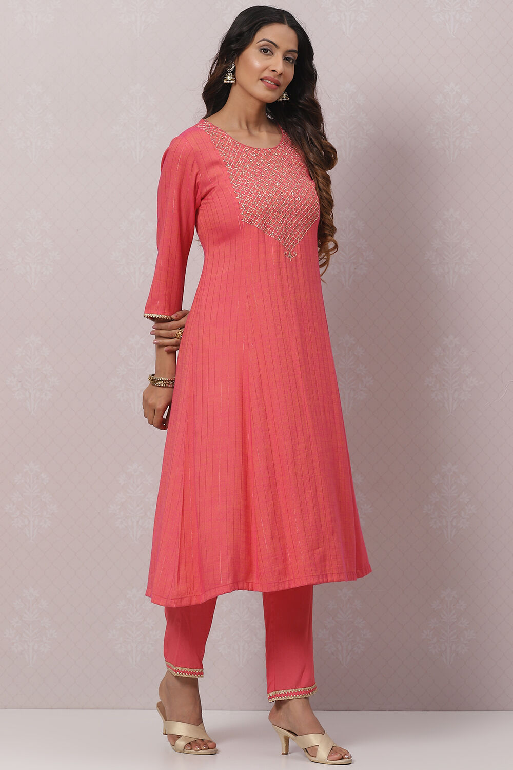 Fuchsia LIVA A Line Kurta Set image number 5