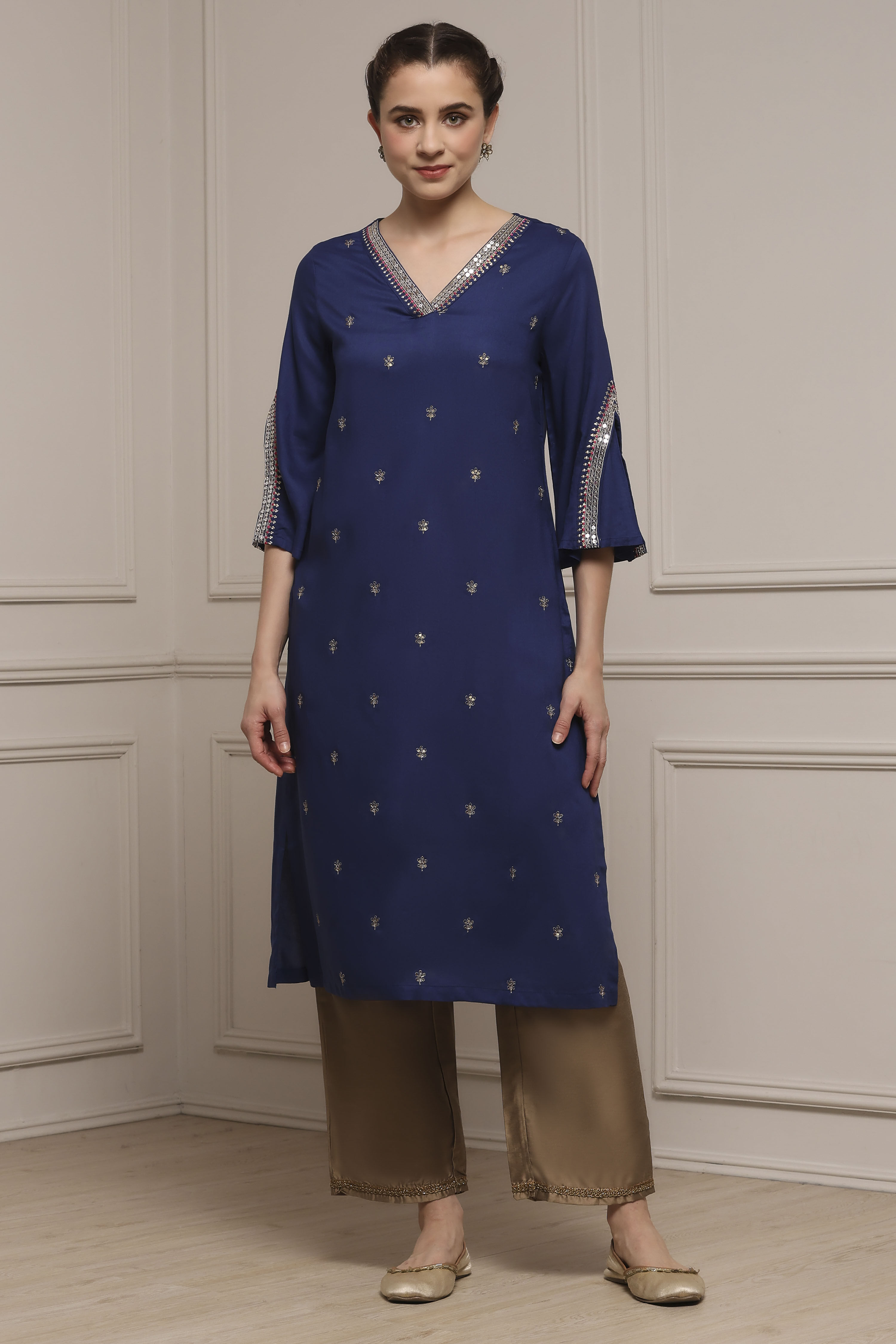 Blue Viscose Rayon Straight Kurta image number 0