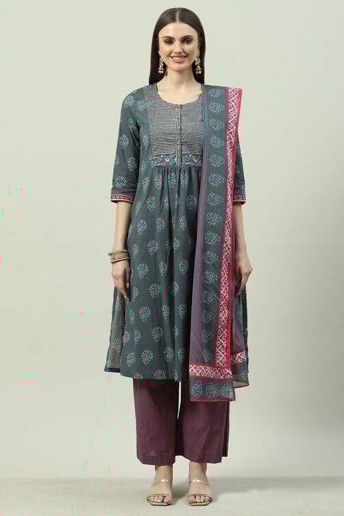 Blue Cotton Straight Suit Set image number 5