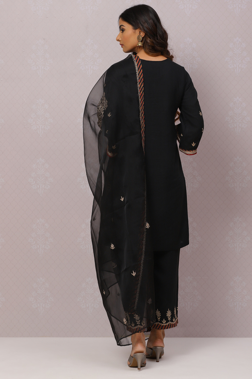 Off White Cotton Viscose Straight Kurta Narrow Palazzo Suit Set image number 7